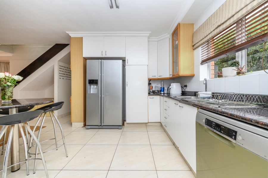 3 Bedroom Property for Sale in Summerstrand Eastern Cape